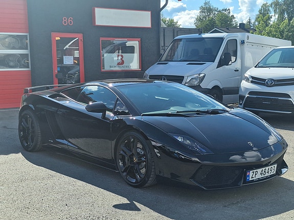 Lamborghini Gallardo 2 of 5