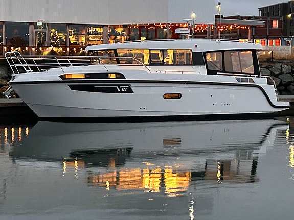 Se nye Viknes V10 på Øysand & Grilstad Marina