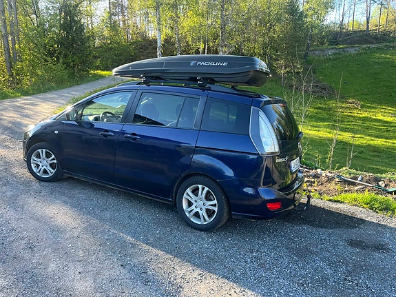 Mazda 5 2 of 5