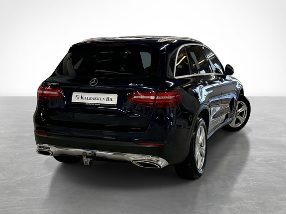 Mercedes-Benz GLC350 e 8 of 28