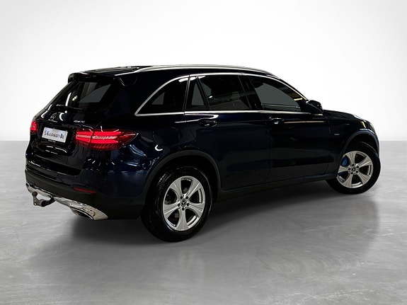 Mercedes-Benz GLC350 e 6 of 28