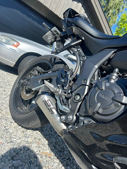 Yamaha R7 4 of 7
