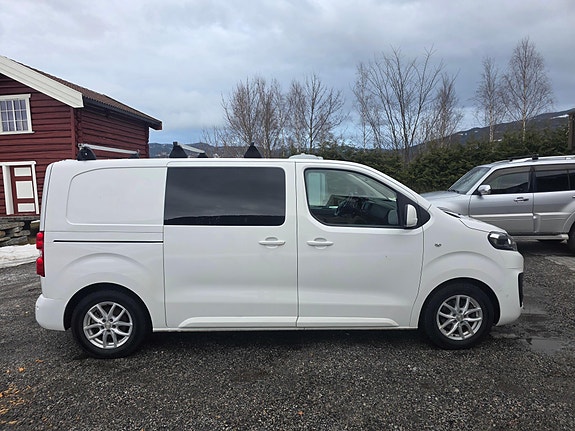 Citroen E-Jumpy 2 of 21