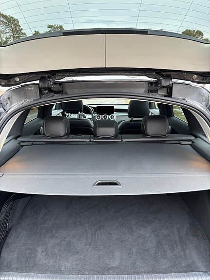 Mercedes-Benz GLC300 de 10 of 11