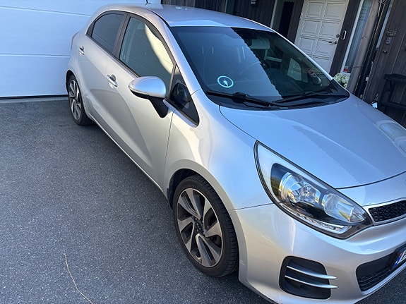 Kia Rio 3 of 5