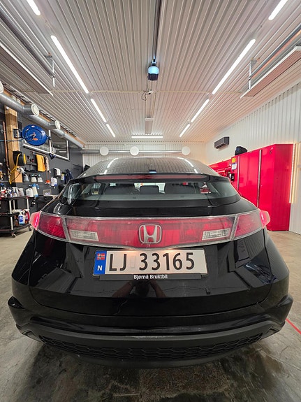 Honda Civic 4 of 5