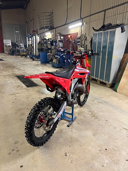 Honda CR 125 5 of 5