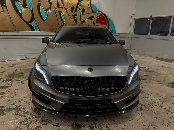 Mercedes-Benz A45 3 of 5