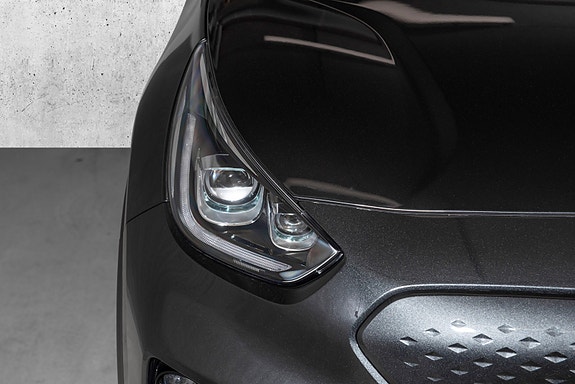 Kia Niro 7 of 29