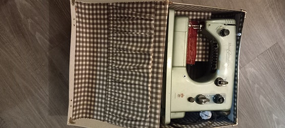 Product image 6 of 8