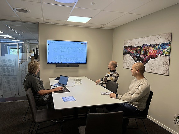 Møte i gang i avdelingen