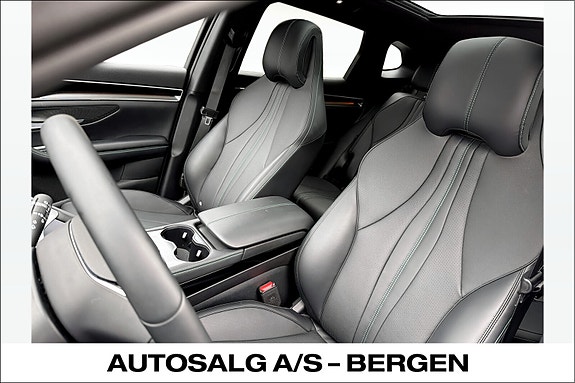 BYD Seal U 10 of 16