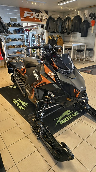 Arctic-cat Riot 858