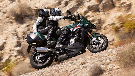 BMW S 1000 XR 3 of 14