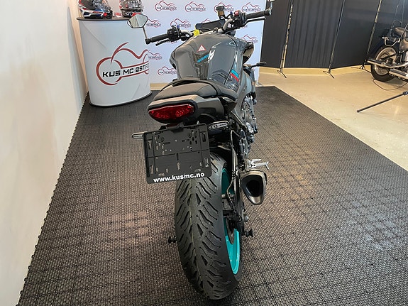 Yamaha MT-10 *** NYE DEKK * AKRAPOVIC * SERVICE/GARANTI *** 7 of 30