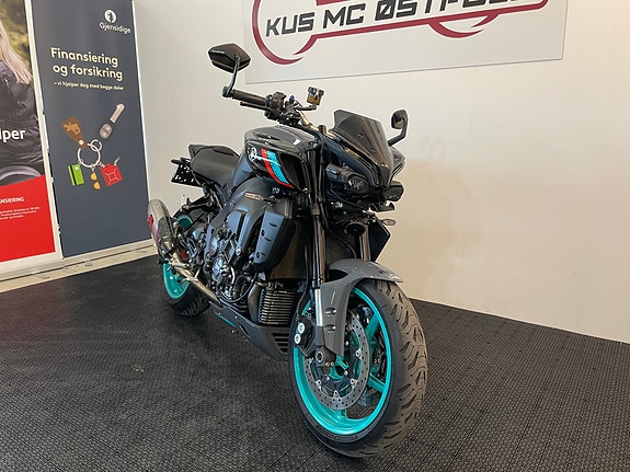 Yamaha MT-10 *** NYE DEKK * AKRAPOVIC * SERVICE/GARANTI *** 4 of 30