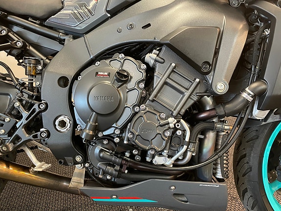 Yamaha MT-10 *** NYE DEKK * AKRAPOVIC * SERVICE/GARANTI *** 17 of 30