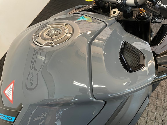 Yamaha MT-10 *** NYE DEKK * AKRAPOVIC * SERVICE/GARANTI *** 23 of 30