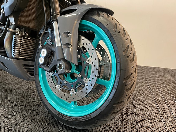 Yamaha MT-10 *** NYE DEKK * AKRAPOVIC * SERVICE/GARANTI *** 30 of 30