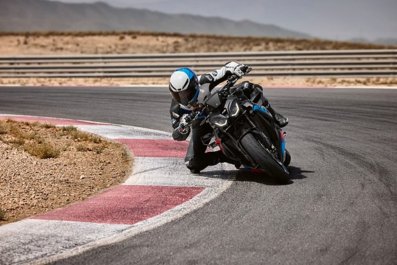 BMW M 1000 R 3 of 7