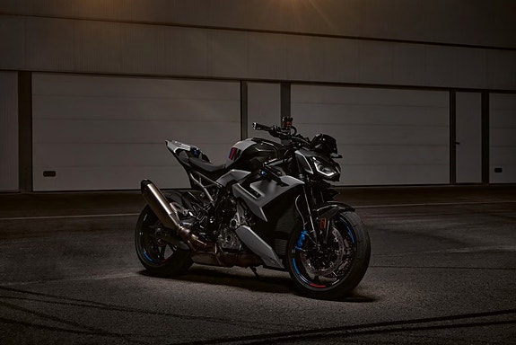 BMW M 1000 R 2 of 7
