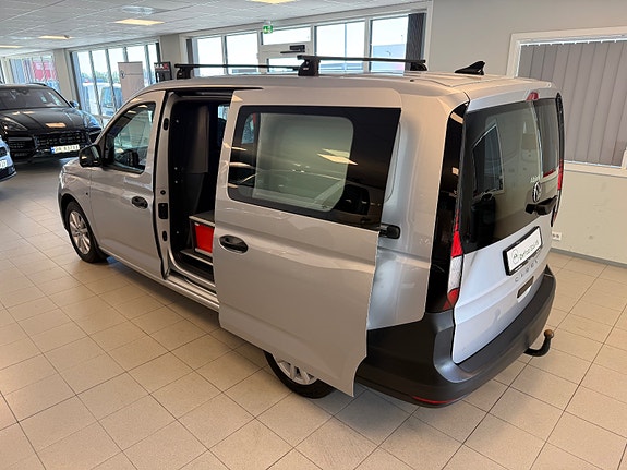 Volkswagen Caddy Maxi 23 of 30