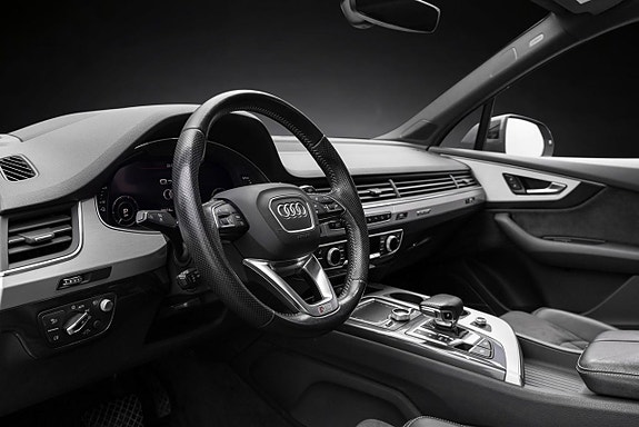 Audi Q7 14 of 28