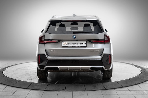 BMW X1 4 of 22