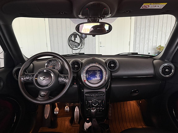 MINI Countryman Cooper SD 24 of 30