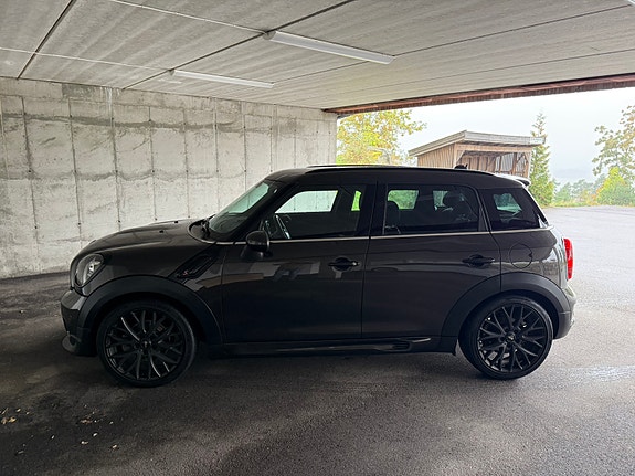 MINI Countryman Cooper SD 4 of 30