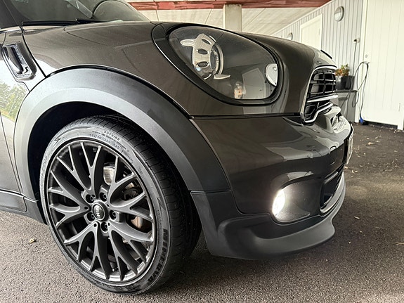 MINI Countryman Cooper SD 9 of 30