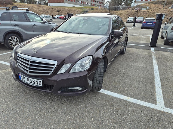 Mercedes-Benz E250 7 of 10
