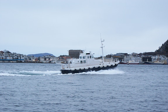 Tidligere losbåt- bygd på verftet Fjellstrand Aluminium Yachts 26 of 30