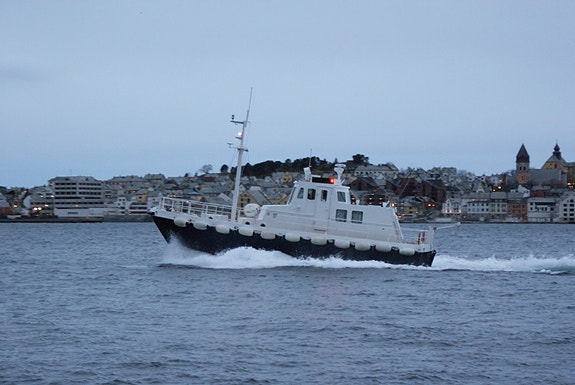 Tidligere losbåt- bygd på verftet Fjellstrand Aluminium Yachts 24 of 30
