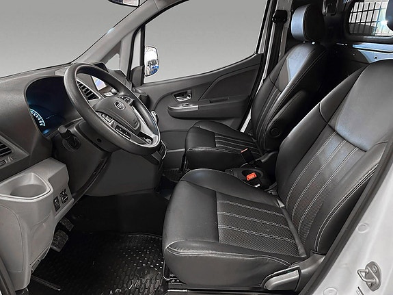 BYD T3 3 of 16