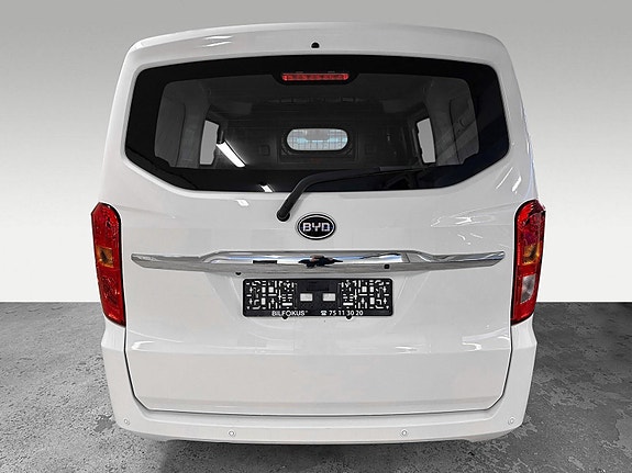 BYD T3 11 of 16