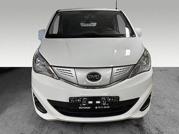 BYD T3 16 of 16