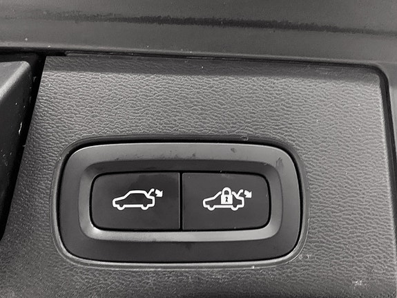 Volvo XC60 14 of 15