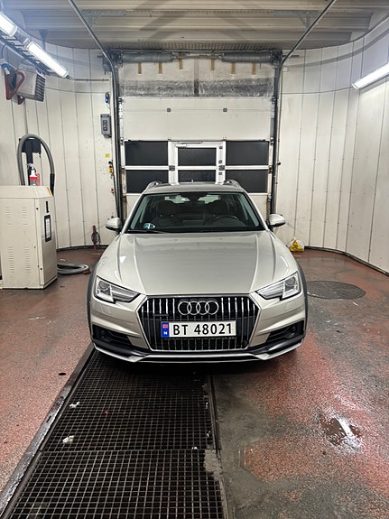 Audi A4 allroad 3 of 30