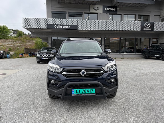 SsangYong Rexton Sports 2 of 13