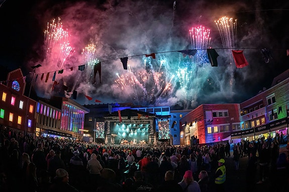 Velkommen til Bakgården i Harstad