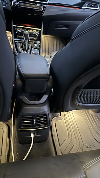 BMW 225xe 9 of 13