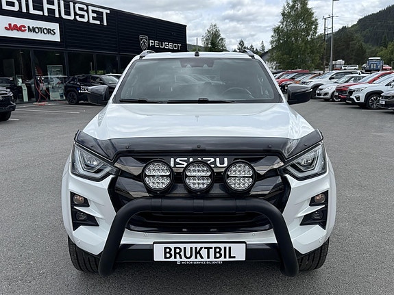 Isuzu D-max 8 of 30