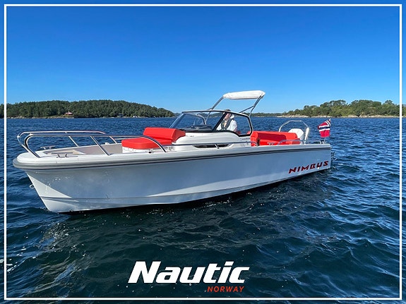 Nimbus T8. Mercury Verado 300, 2023 Modell. Simrad kartplotter, Baugtrøster, Ank