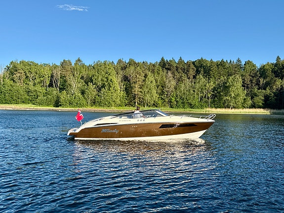 Windy 27 Solano RS Leveringsklar Solano RS 2021 modell. Kun gått 170 Gangtimer! 2 of 5