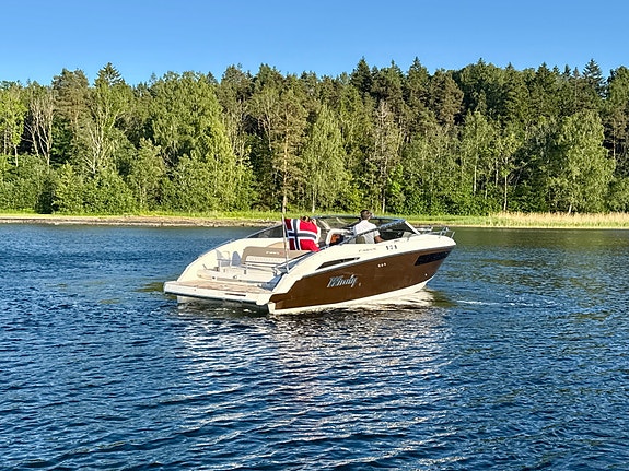 Windy 27 Solano RS Leveringsklar Solano RS 2021 modell. Kun gått 170 Gangtimer! 4 of 5