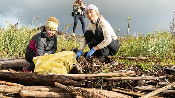 Vi er med å gjør Surnadal ren og pen