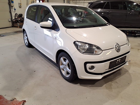Volkswagen UP! 7 of 17