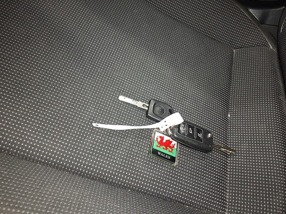 Volkswagen UP! 13 of 17