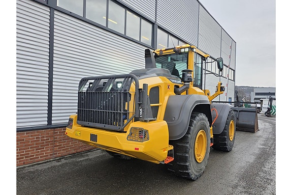 Volvo L110H2 6 of 12